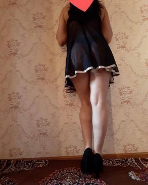 Милана, 30